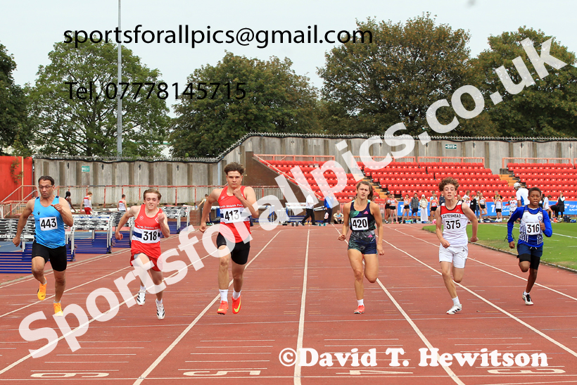100 metres, Gateshead Tartan Games.  Photo: David T. Hewitson/Sports for All Pics
